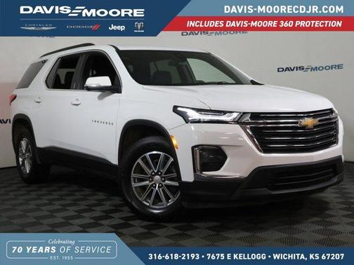 Summit White 2023 Chevrolet Traverse LT Leather