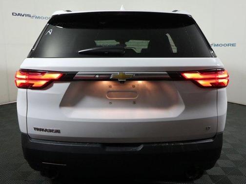 Summit White 2023 Chevrolet Traverse LT Leather