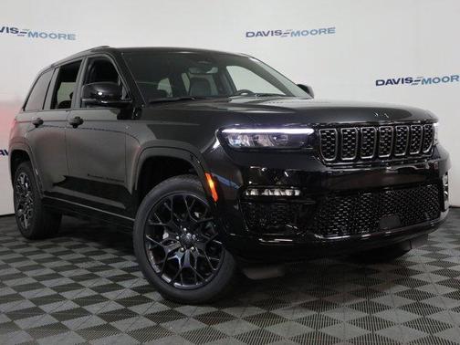 2025 Jeep Grand Cherokee Summit