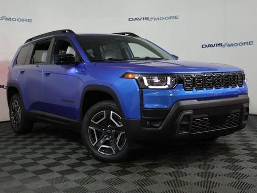 Hydro Blue Pearlcoat 2026 Jeep Cherokee LAREDO/LIMITED