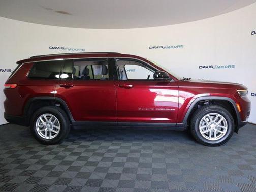 2022 Jeep Grand Cherokee L Laredo