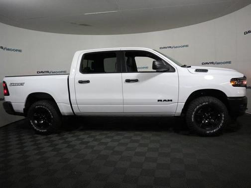 Bright White Clearcoat 2026 RAM 1500 Tradesman