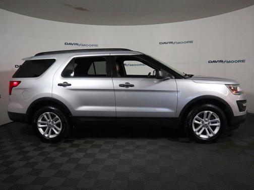 Ingot Silver 2017 Ford Explorer Base
