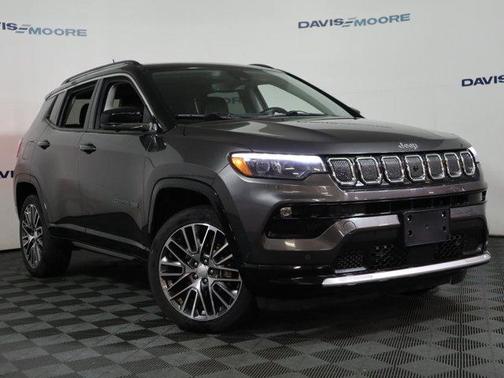 Granite Crystal Clearcoat Metallic 2022 Jeep Compass Limited