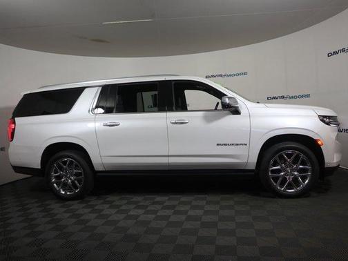 2024 Chevrolet Suburban Premier