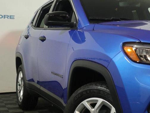 2025 Jeep Compass Sport
