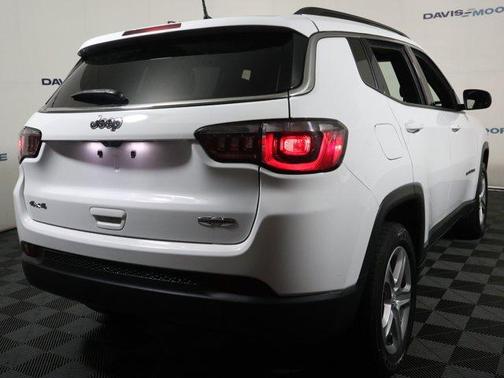 2023 Jeep Compass Latitude