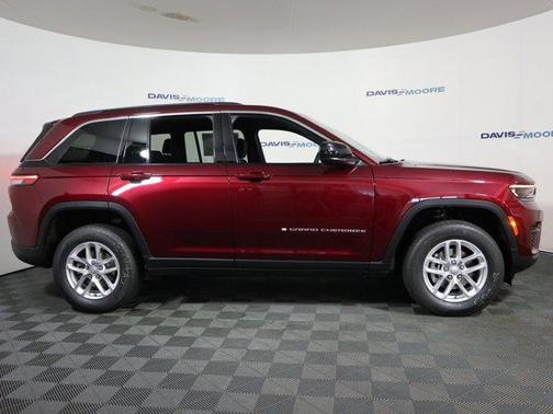 2025 Jeep Grand Cherokee Laredo X