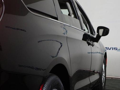 2024 Chrysler Pacifica Touring-L