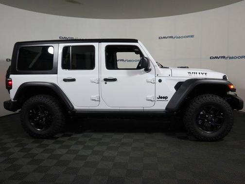 Bright White Clearcoat 2026 Jeep Wrangler Sport