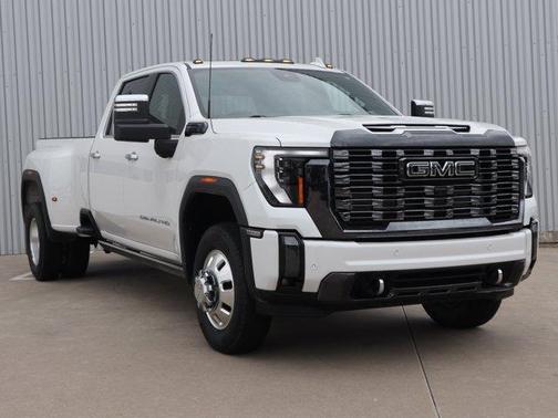 White Frost Tri-Coat 2024 GMC Sierra 3500 Denali Ultimate