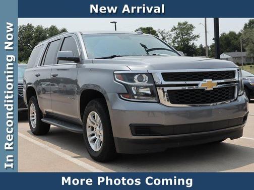 Sandstone Gray 2026 Chevrolet Traverse Z71