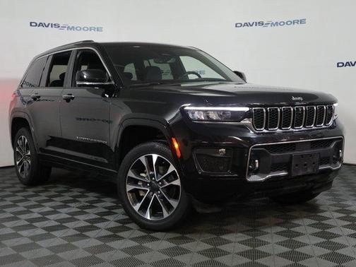 2022 Jeep Grand Cherokee Overland
