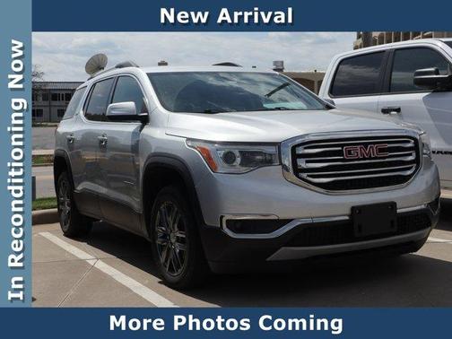 Quicksilver Metallic 2017 GMC Acadia SLT-1