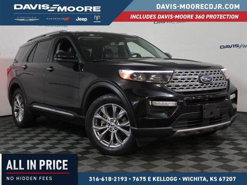 Black Metallic 2022 Ford Explorer Limited
