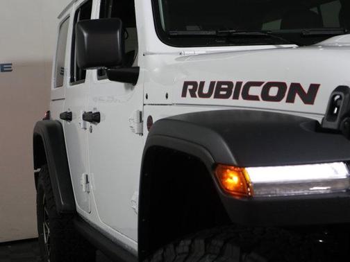 Bright White Clearcoat 2026 Jeep Wrangler Rubicon