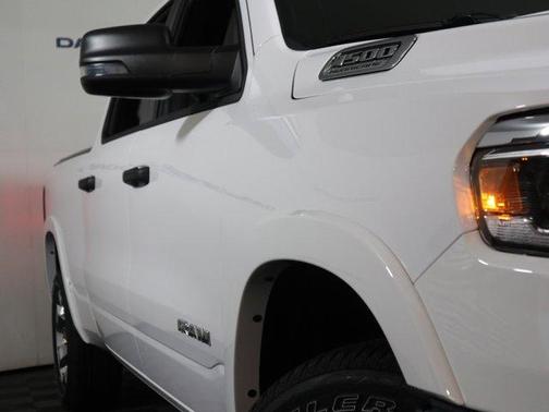 Bright White Clearcoat 2026 RAM 1500 Big Horn