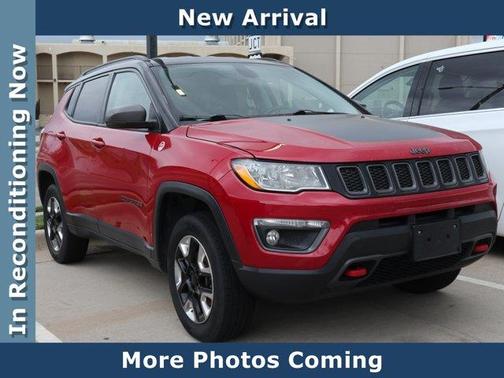 Redline Pearlcoat 2018 Jeep Compass Trailhawk