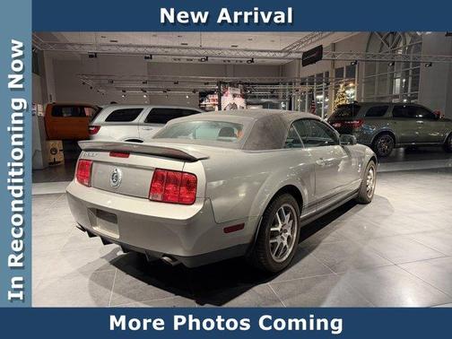 2009 Ford Shelby GT500 Base