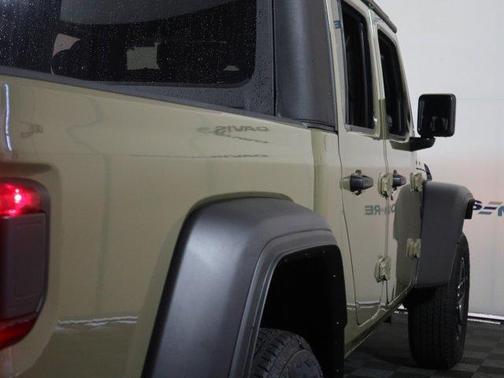 41 2026 Jeep Gladiator Sport