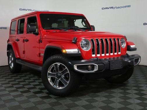 Firecracker Red Clearcoat 2018 Jeep Wrangler Unlimited Sahara