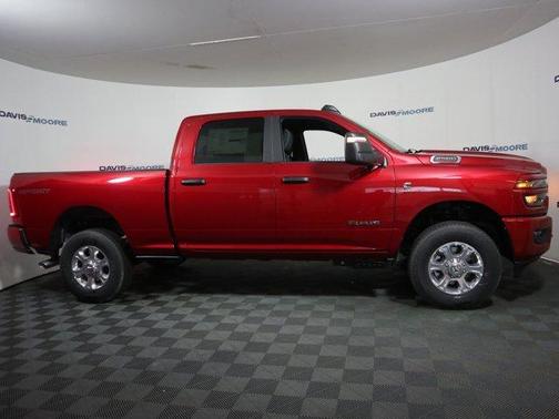Molten Red Pearlcoat 2026 RAM 2500 Big Horn