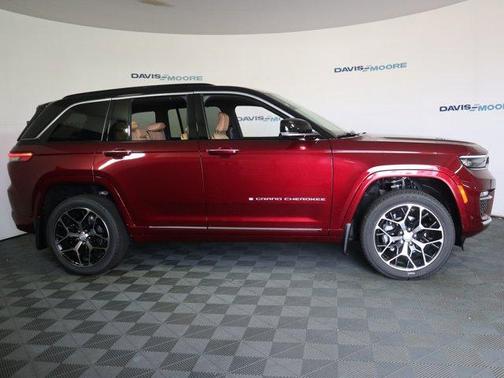 2025 Jeep Grand Cherokee Summit