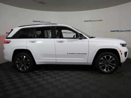 2023 Jeep Grand Cherokee Overland