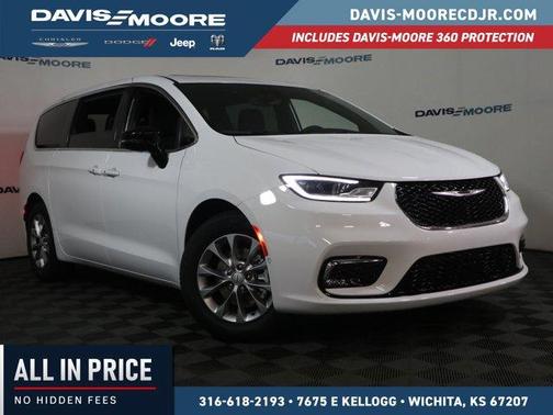 Bright White Clearcoat 2026 Chrysler Pacifica Limited