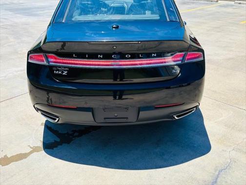 2016 Lincoln MKZ Base