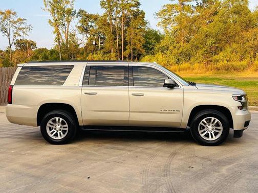 2016 Chevrolet Suburban LT