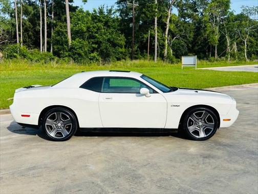 2010 Dodge Challenger SE