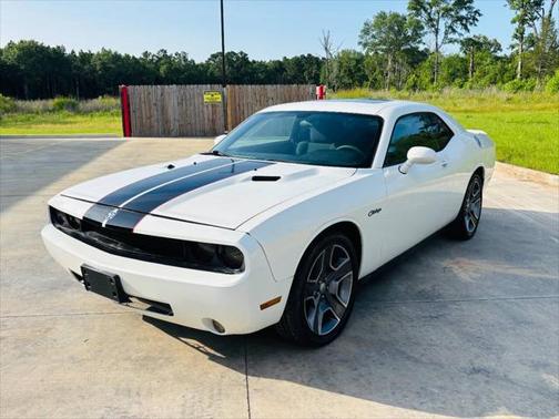 2010 Dodge Challenger SE