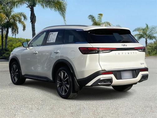 2022 INFINITI QX60 Luxe