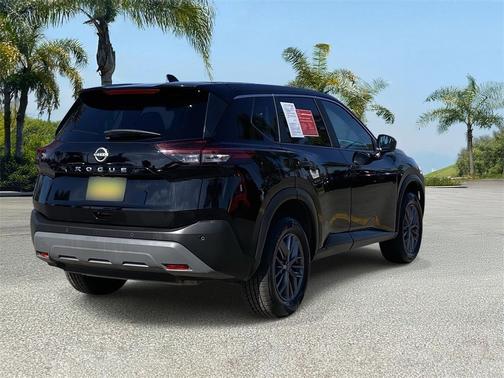 2023 Nissan Rogue S