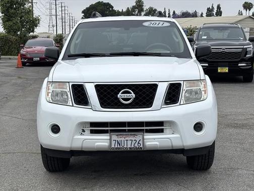 2011 Nissan Pathfinder S
