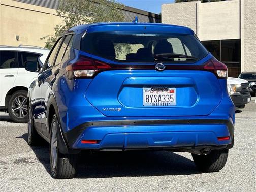 2021 Nissan Kicks S
