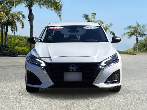 2025 Nissan Altima S FWD