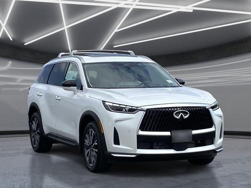 Radiant White 2027 INFINITI QX60 LUXE FWD