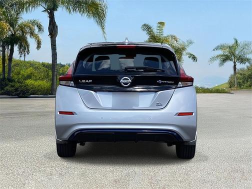 2022 Nissan Leaf SL PLUS 62 kWh