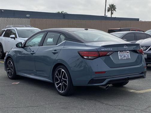 2025 Nissan Sentra SR