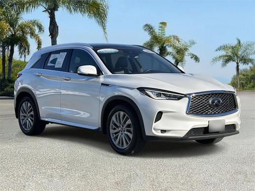 2023 INFINITI QX50 LUXE