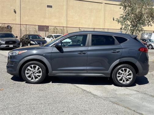 2019 Hyundai TUCSON SE