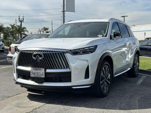 2026 INFINITI QX60 Luxe
