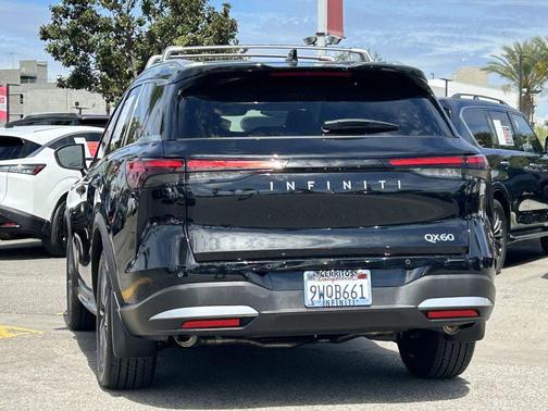 2026 INFINITI QX60 LUXE FWD