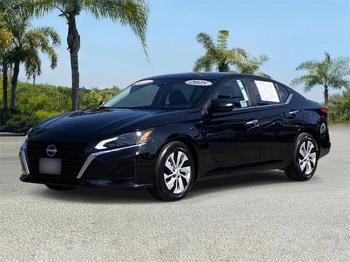 2025 Nissan Altima S FWD
