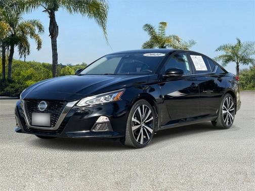 2021 Nissan Altima SR FWD