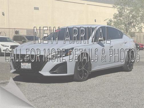 2023 Nissan Altima SR FWD