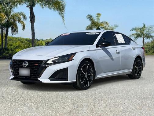 2023 Nissan Altima SR FWD