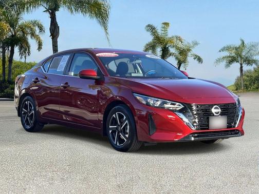 Scarlet 2025 Nissan Sentra SV